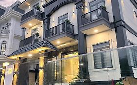 The Malibu Hotel Saigon  3*